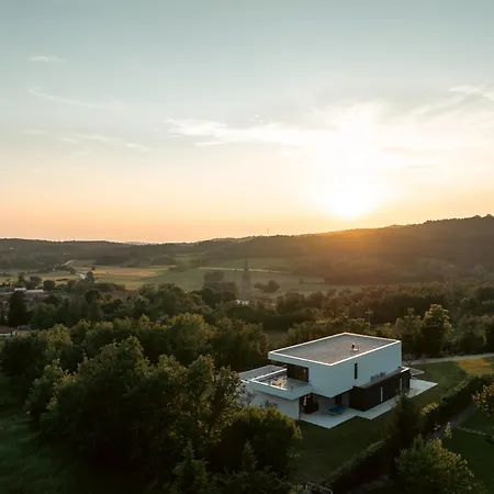 Beautiful She Luxury With View In Groznjan Villa *