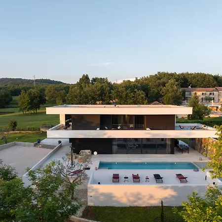 Beautiful She Luxury With View In Groznjan Villa Boskari
