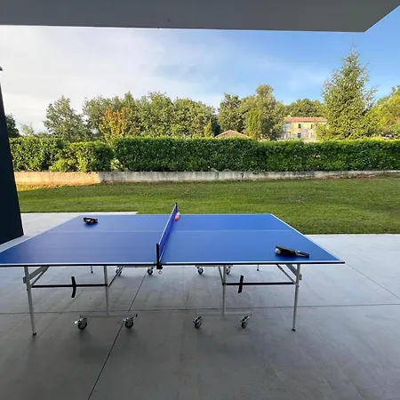 Beautiful She Luxury With View In Groznjan Villa