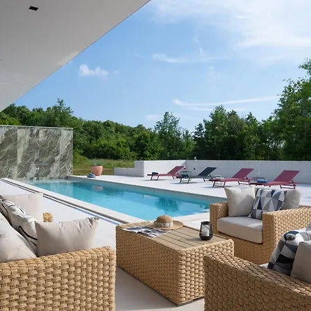 Villa Beautiful She Luxury With View In Groznjan Boskari