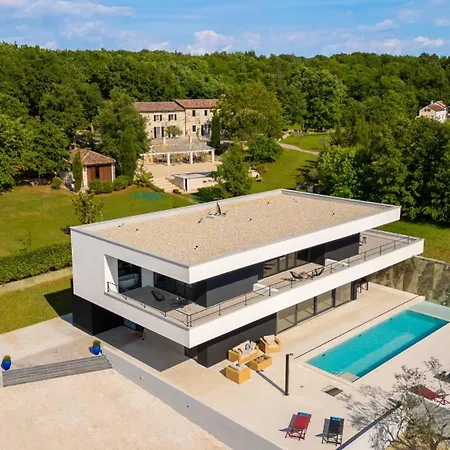 Beautiful She Luxury With View In Groznjan Sterna