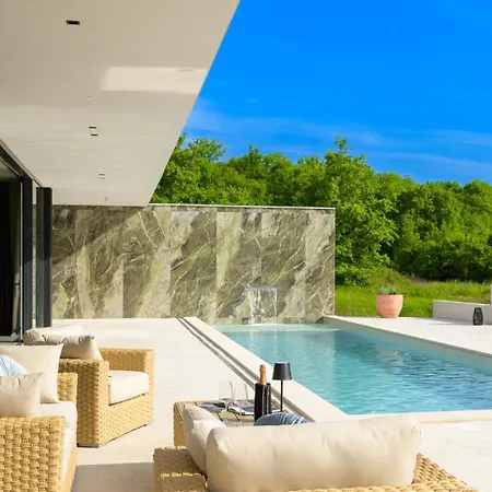 Beautiful She Luxury With View In Groznjan * Sterna