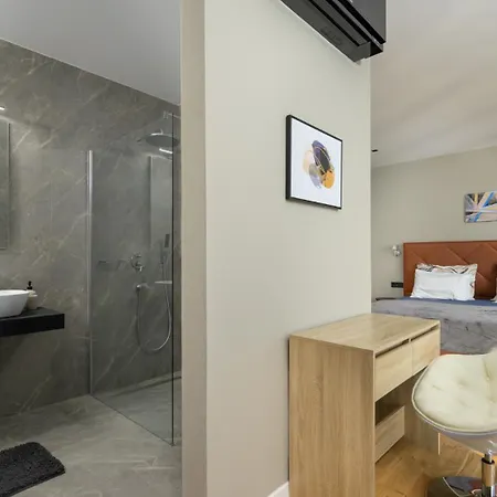 Beautiful She Luxury With View In Groznjan فيلة Sterna