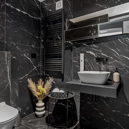 Beautiful She Luxury With View In Groznjan فيلة Sterna