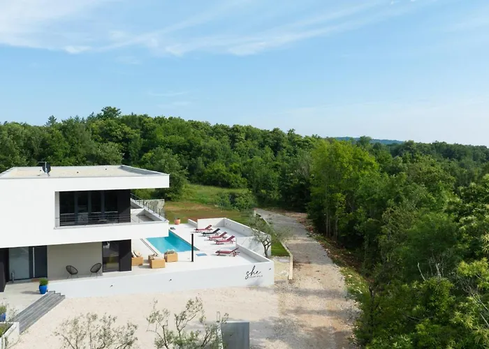 Villa Beautiful She Luxury With View In Groznjan