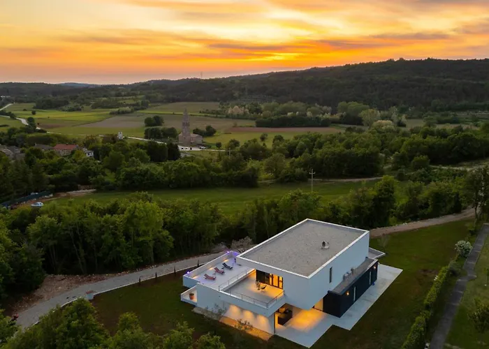 וילה Beautiful She Luxury With View In Groznjan