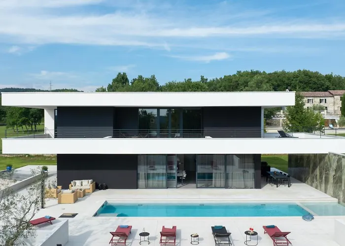 Villa Beautiful She Luxury With View In Groznjan Sterna