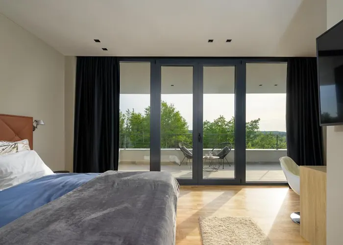 Beautiful She Luxury With View In Groznjan Sterna