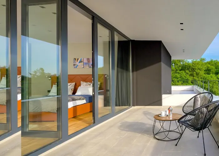 Beautiful She Luxury With View In Groznjan Villa Sterna