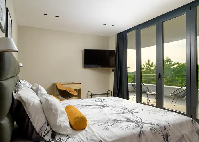 Villa Beautiful She Luxury With View In Groznjan Sterna