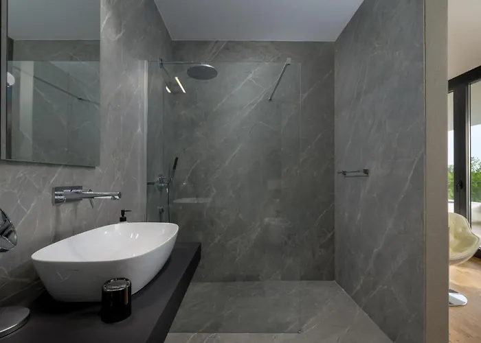 Beautiful She Luxury With View In Groznjan Villa Sterna