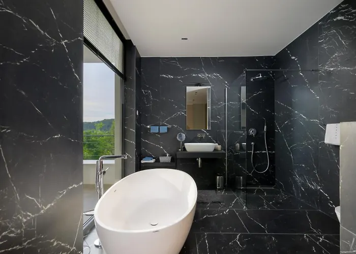 Beautiful She Luxury With View In Groznjan